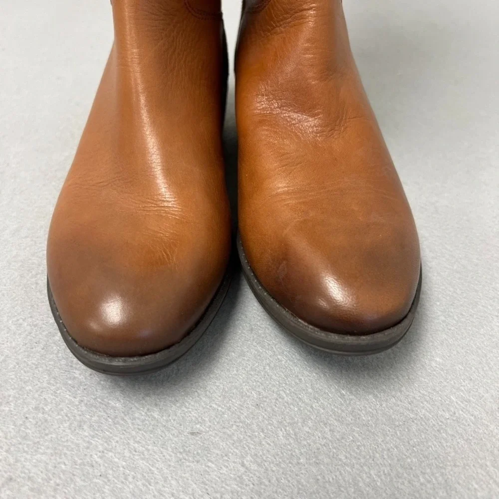 Sam Edelman step up